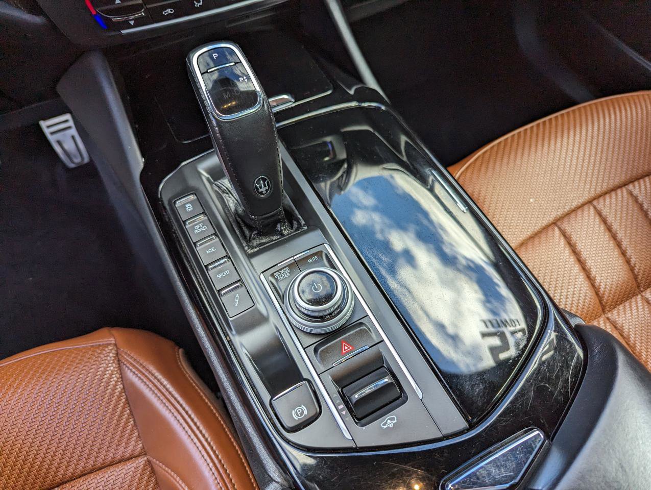 Used 2022 Maserati Levante Modena image 25