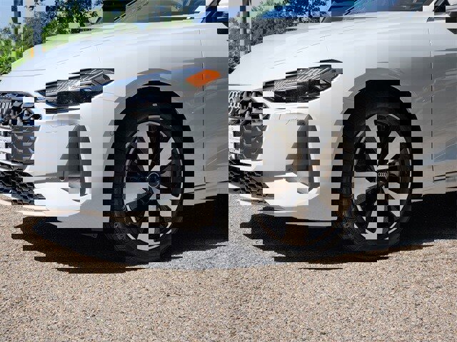New 2025 Audi A5 2.0T Prestige image 8