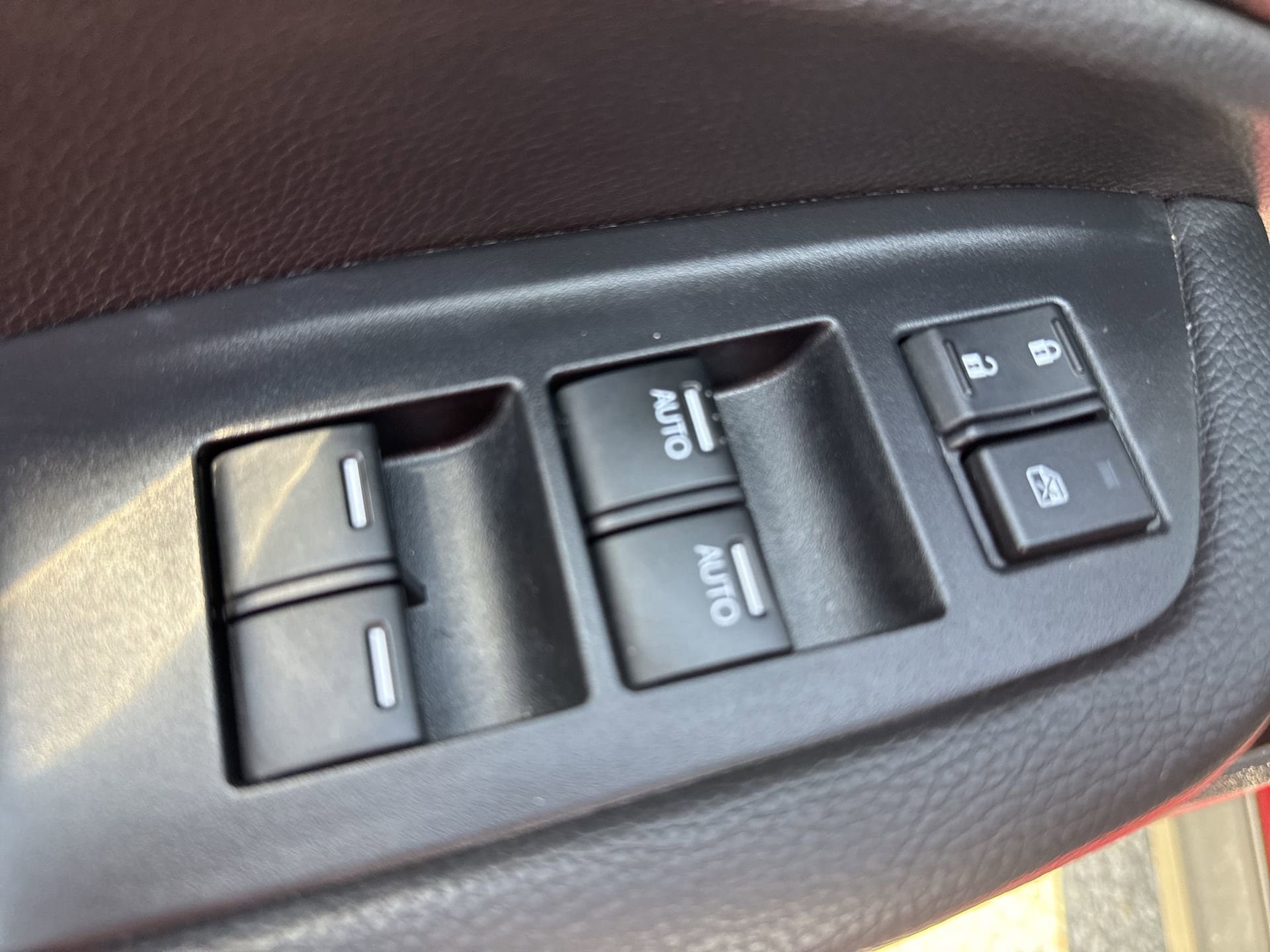 Used 2025 Honda Passport Black Edition image 15