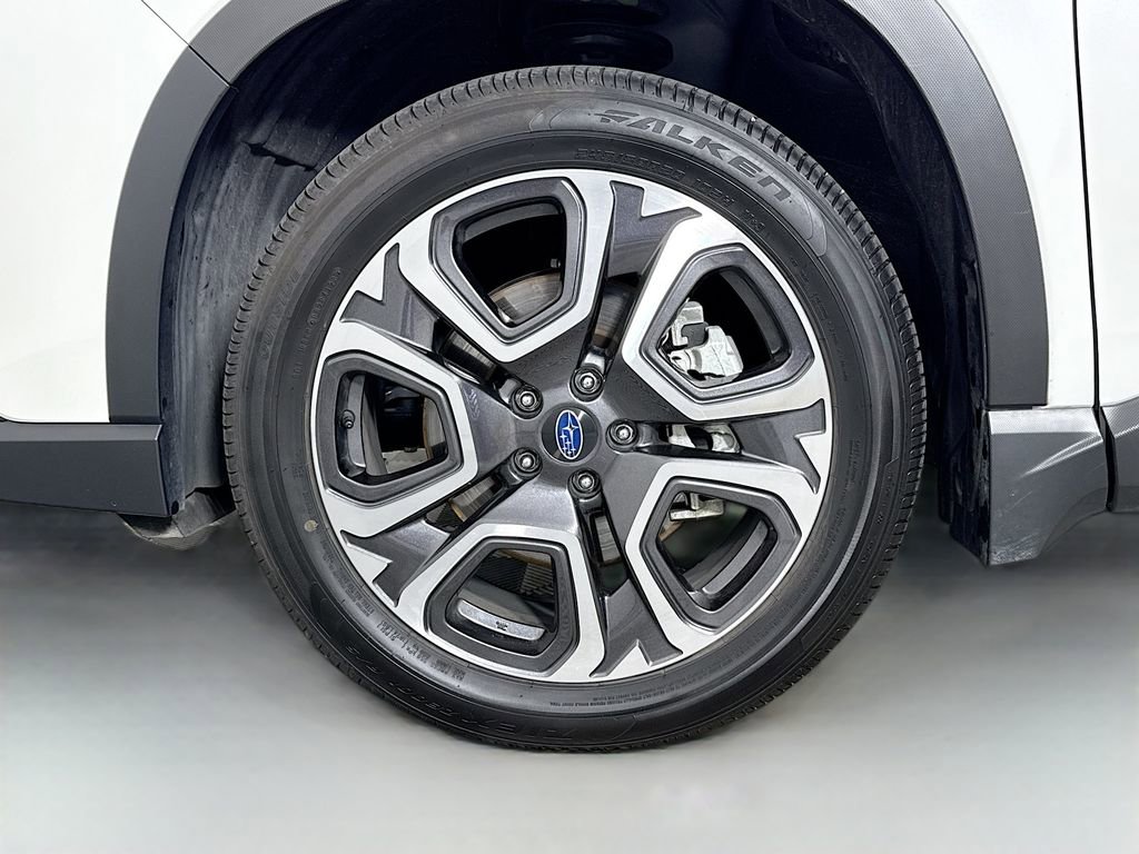 Used 2024 Subaru Ascent Limited AWD/4WD image 31