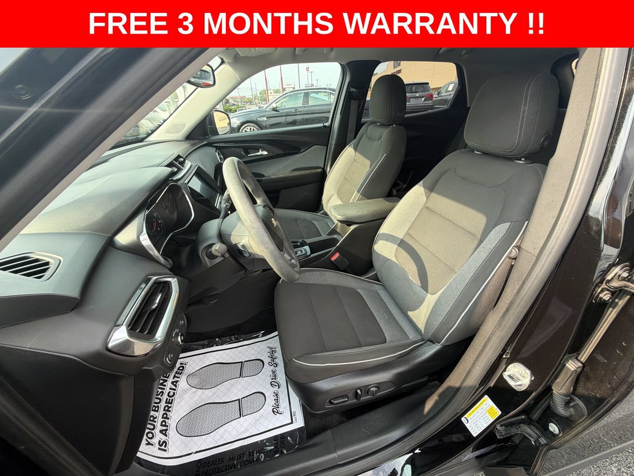 Used 2021 Chevrolet TrailBlazer LT w/ Convenience Package FWD image 14