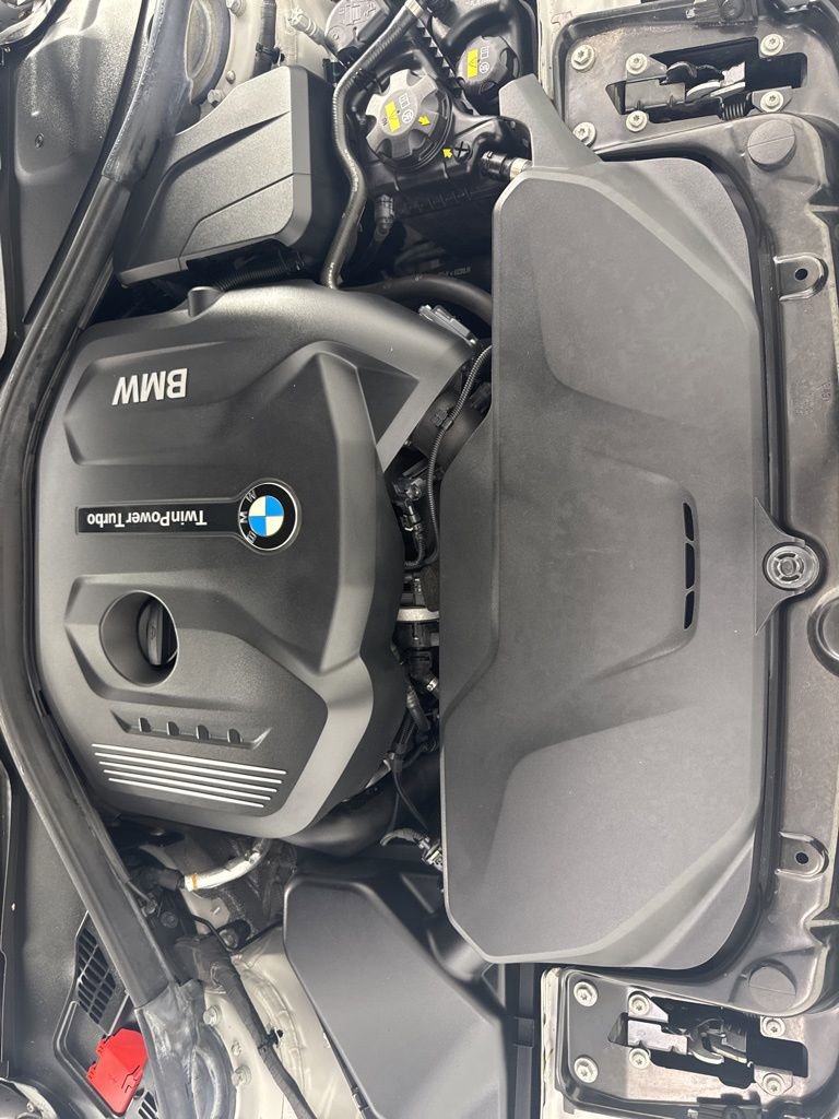 Used 2017 BMW 330i xDrive Sedan image 12