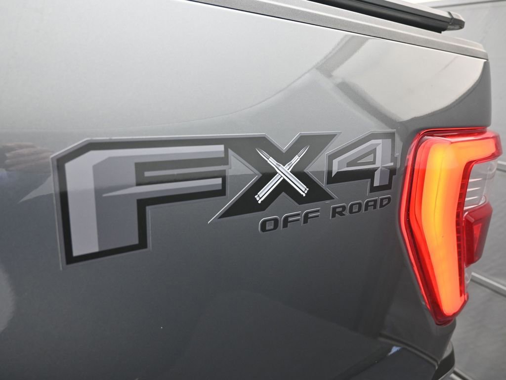 Used 2023 Ford F150 Lariat w/ FX4 Off-Road Package AWD/4WD image 10