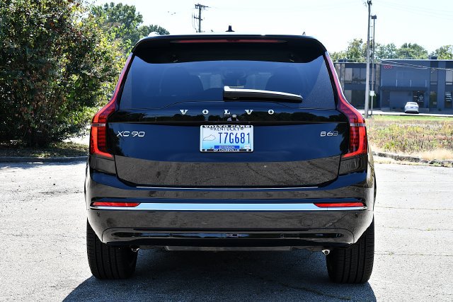 New 2026 Volvo XC90 B6 Plus w/ Protection Package Premier AWD/4WD image 6