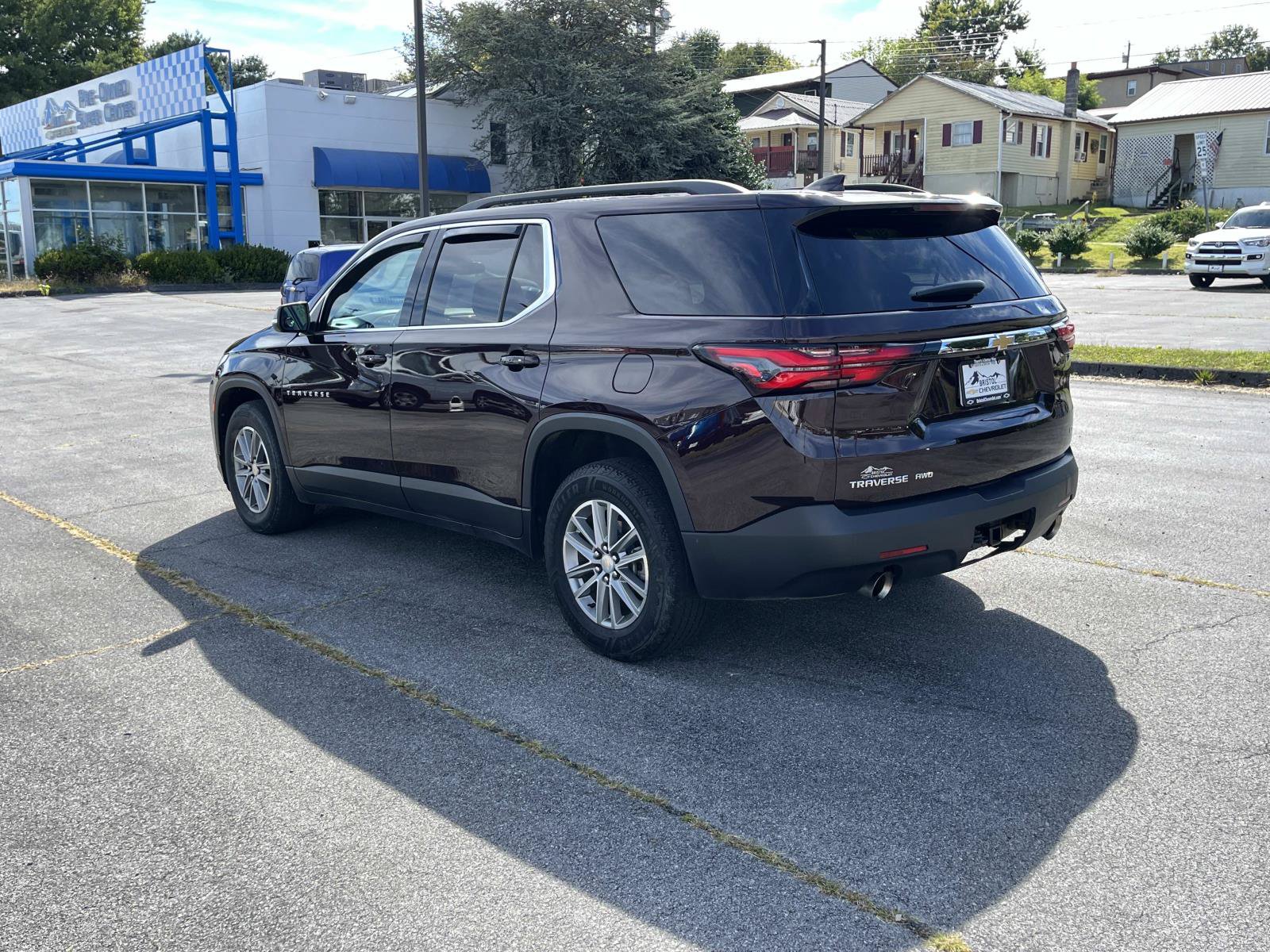 Used 2023 Chevrolet Traverse LT AWD/4WD image 7