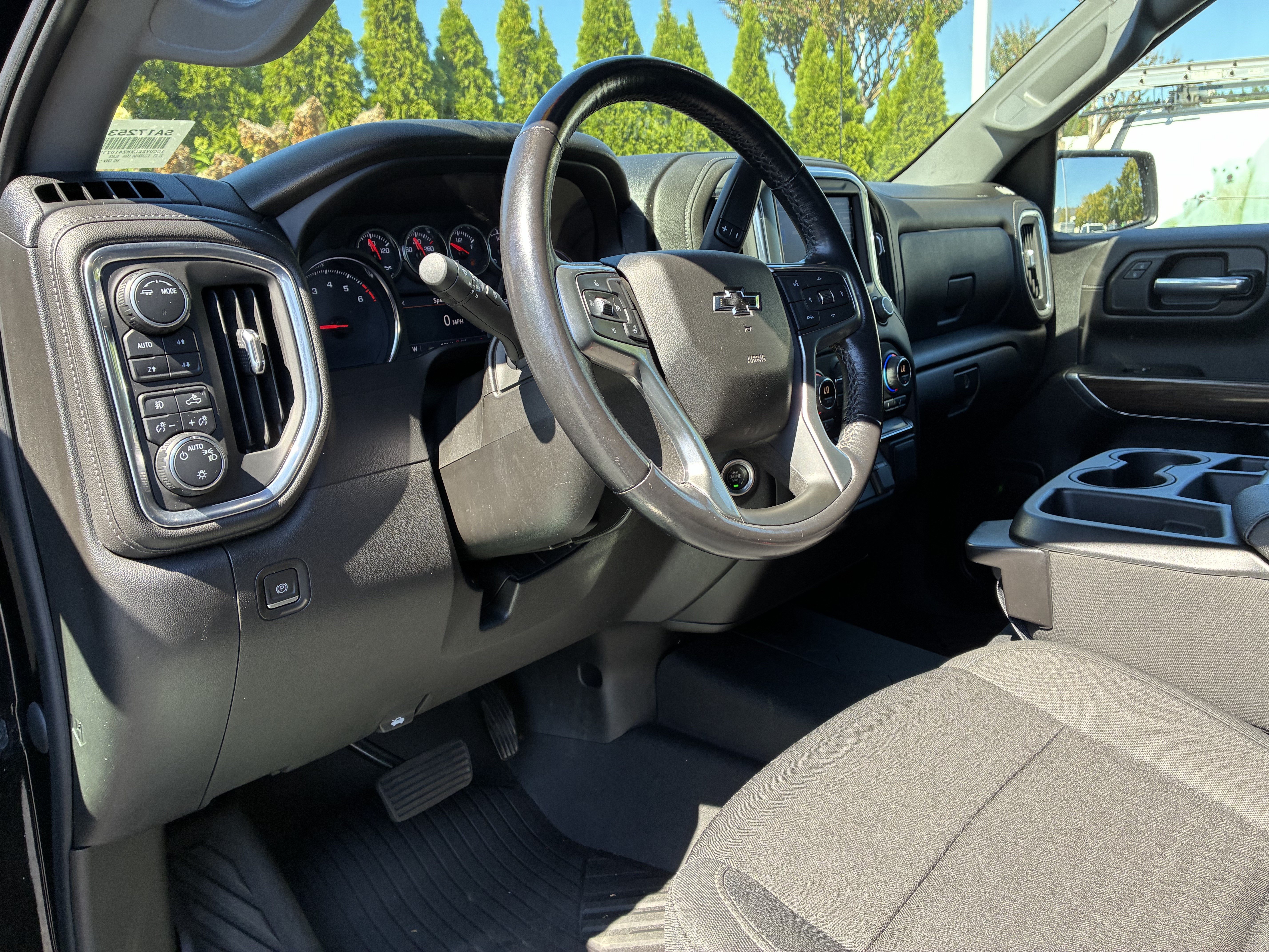 Used 2021 Chevrolet Silverado 1500 RST w/ LPO, Blackout Package AWD/4WD image 23