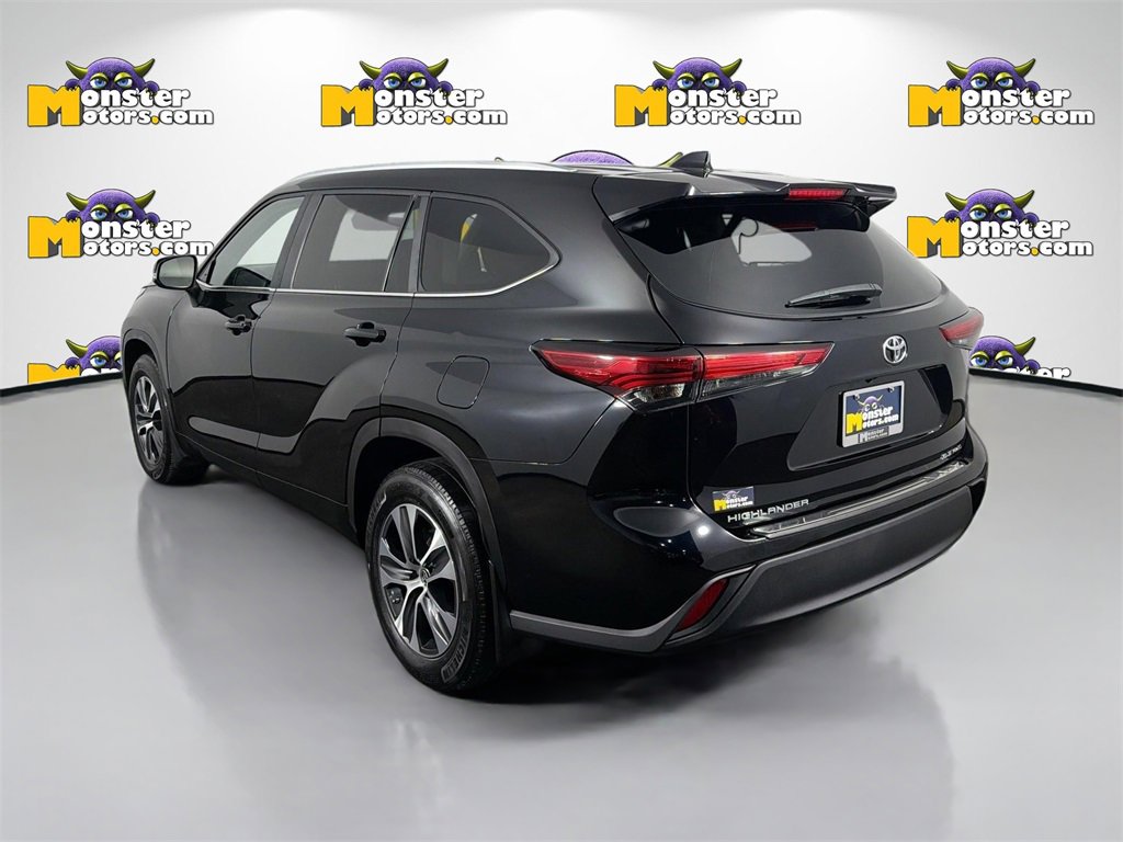 Used 2023 Toyota Highlander L image 7