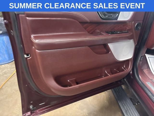 Used 2020 Lincoln Navigator Black Label AWD/4WD image 6