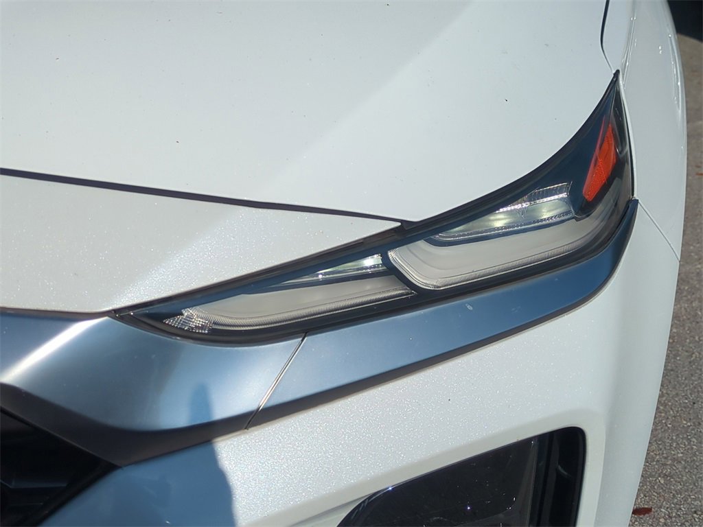 Used 2019 Hyundai Santa Fe Limited image 11