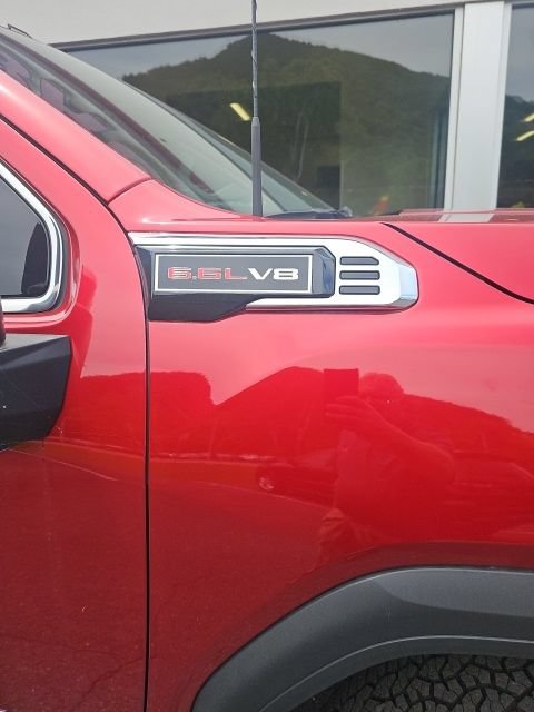 New 2026 GMC Sierra 2500 SLT w/ SLT Premium Package AWD/4WD image 5