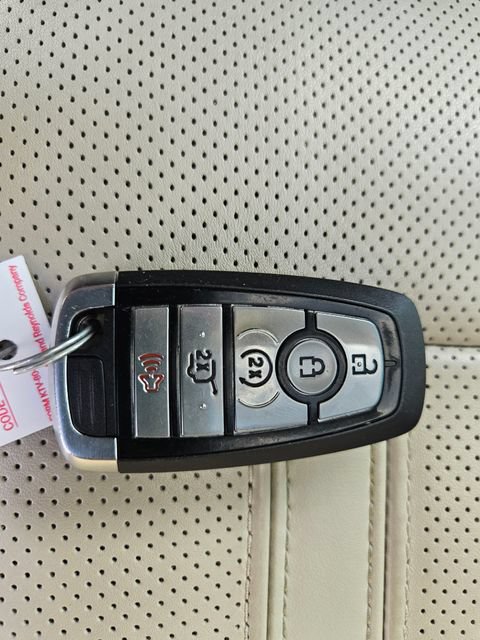 Used 2020 Ford Expedition Platinum RWD image 30