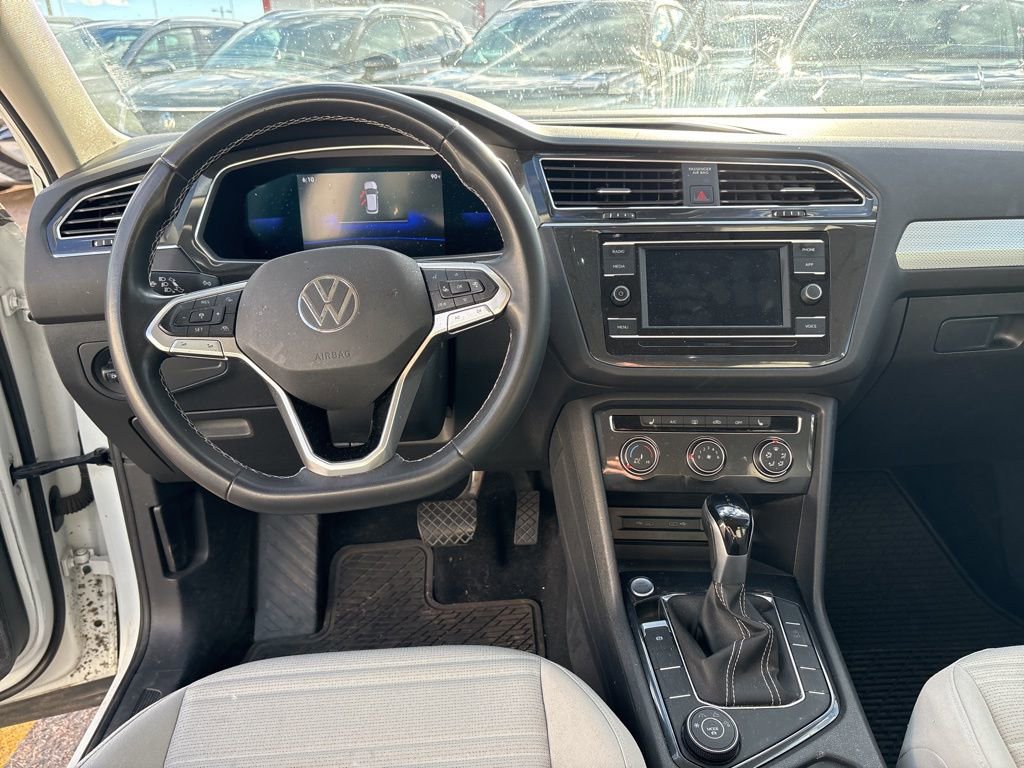 Used 2022 Volkswagen Tiguan S w/ Driver Assistance Package image 9