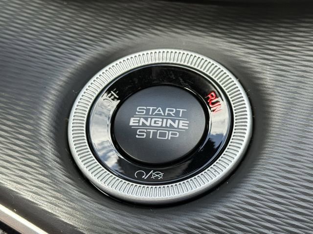 New 2025 Jeep Grand Cherokee Altitude w/ MOPAR Finishing Package image 16