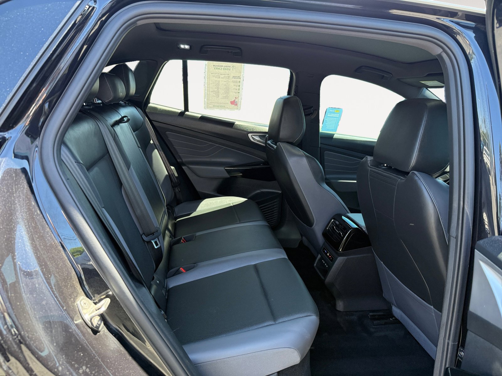 Certified 2023 Volkswagen ID.4 Pro S Plus AWD/4WD image 18