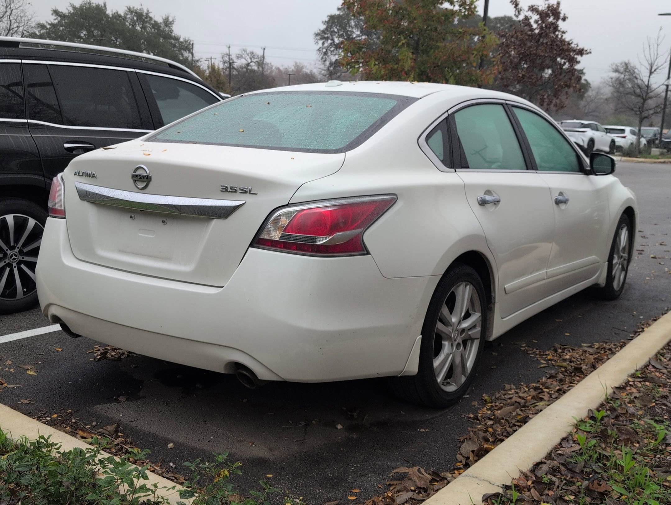 Used 2014 Nissan Altima 3.5 SL w/ Technology Package image 4