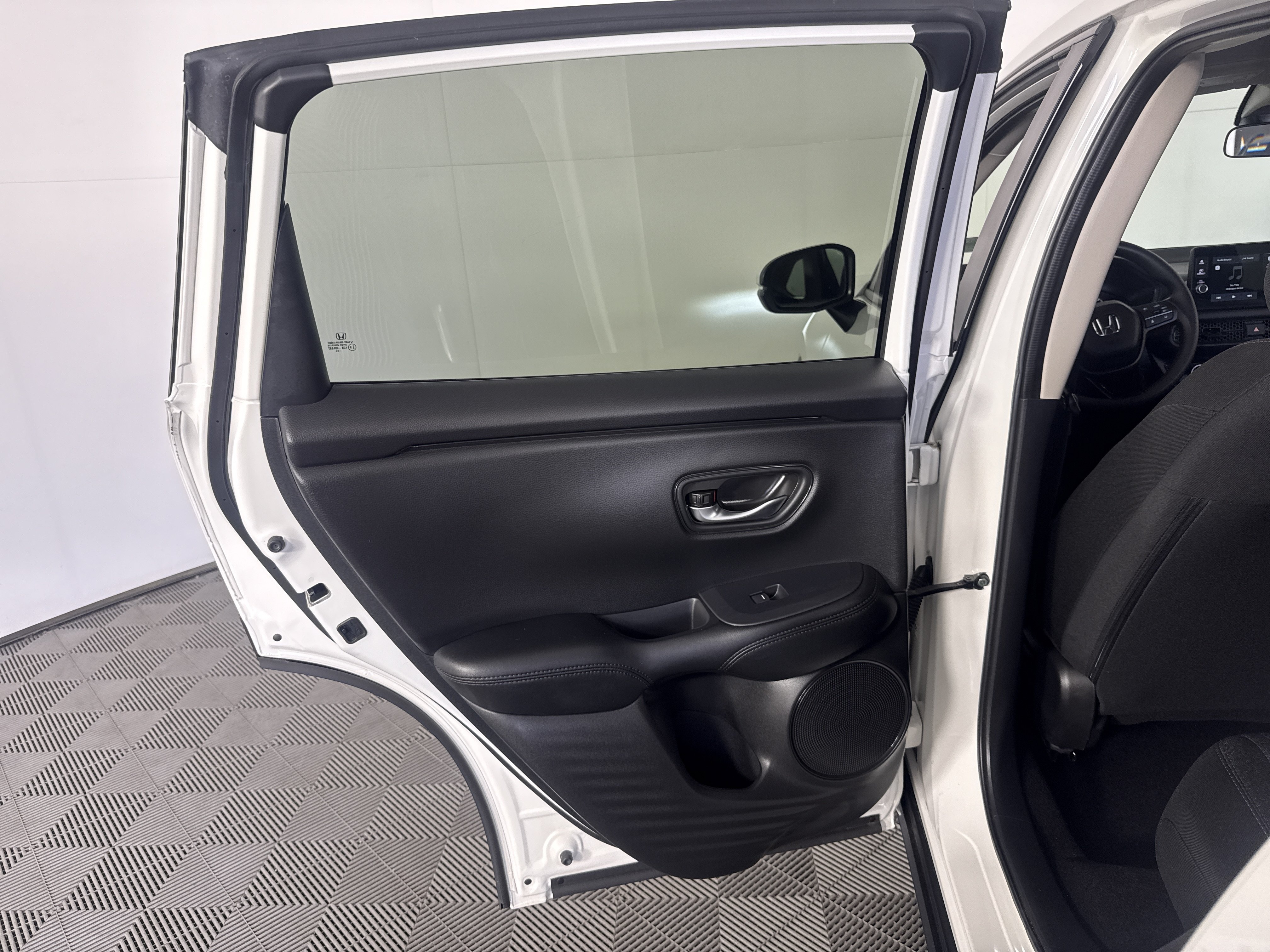 Certified 2026 Honda HR-V LX image 16