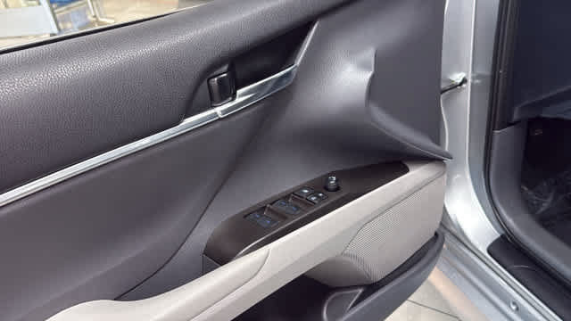 Used 2024 Toyota Camry LE w/ Convenience Package FWD image 14