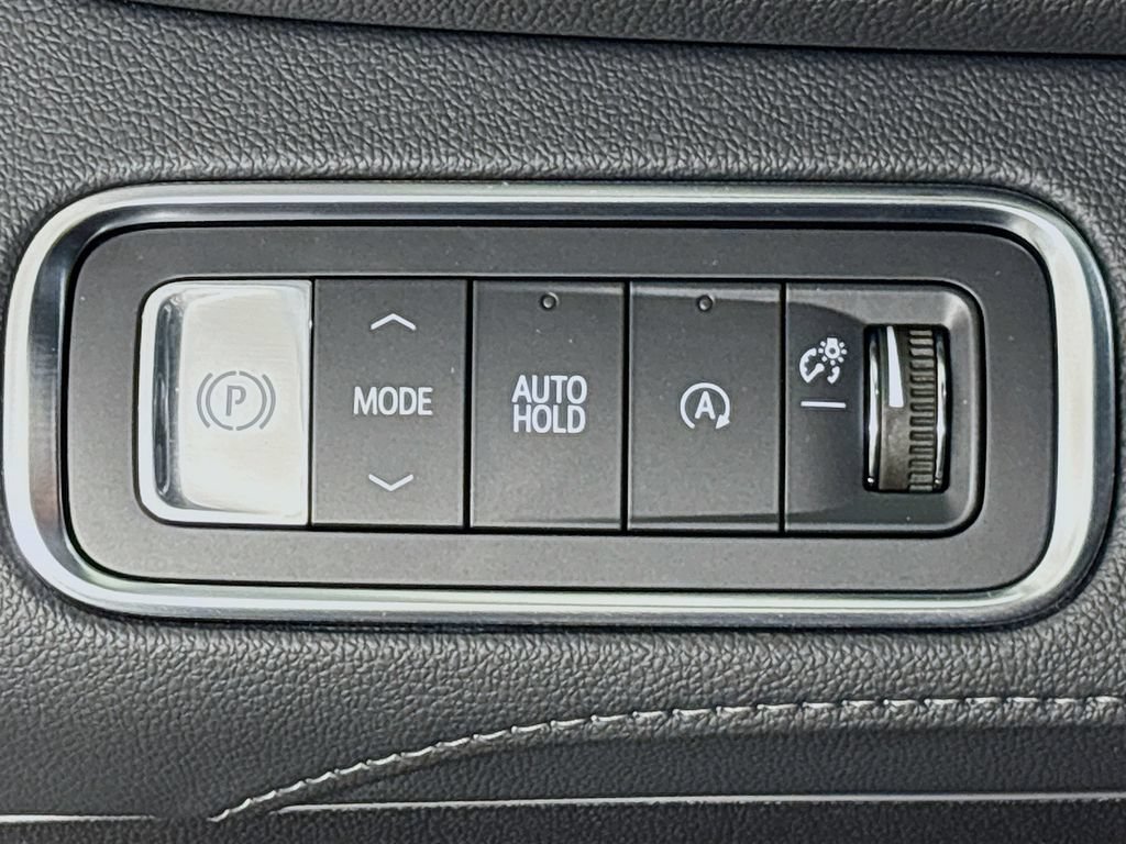 Used 2026 Buick Enclave Sport Touring FWD image 11