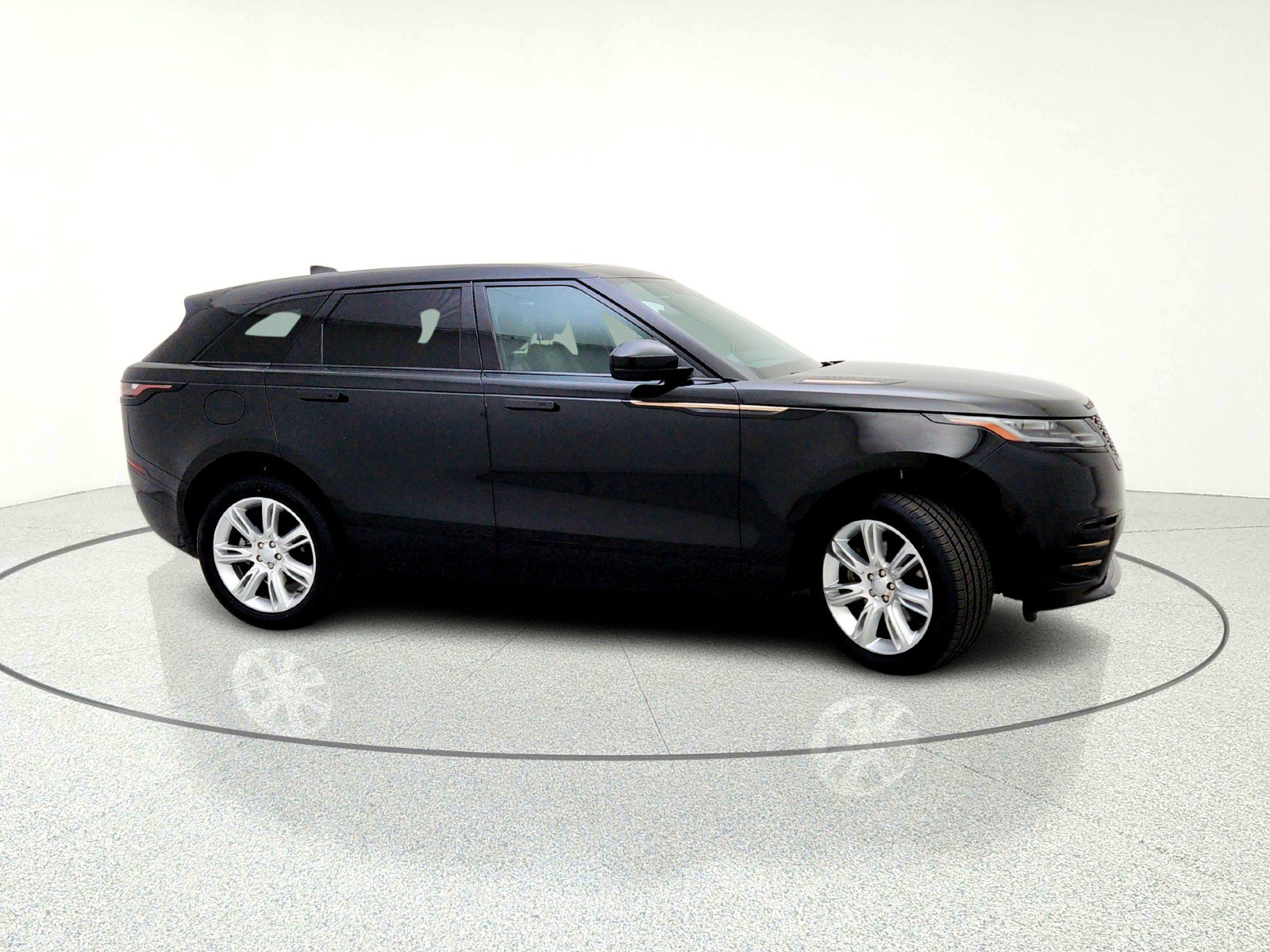Used 2023 Land Rover Range Rover Velar R-Dynamic S image 8