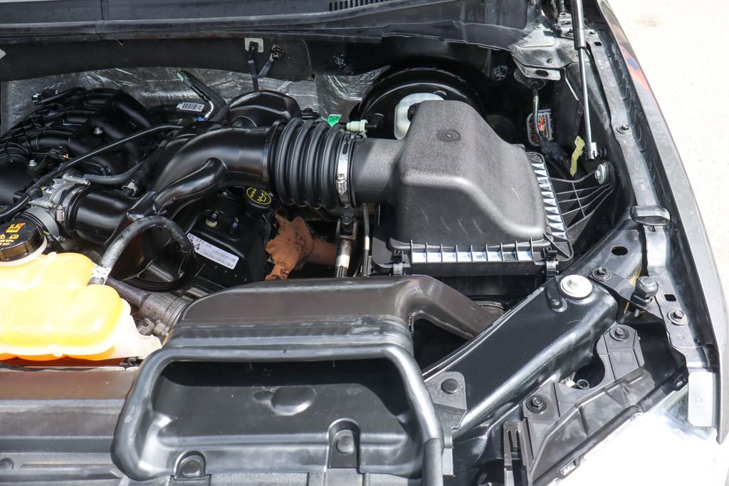 Used 2015 Ford F150 XL w/ Equipment Group 101A Mid RWD image 14