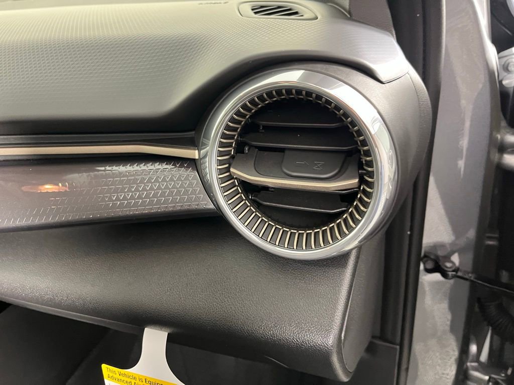 New 2026 Chevrolet Trax ACTIV w/ Driver Confidence Package image 9