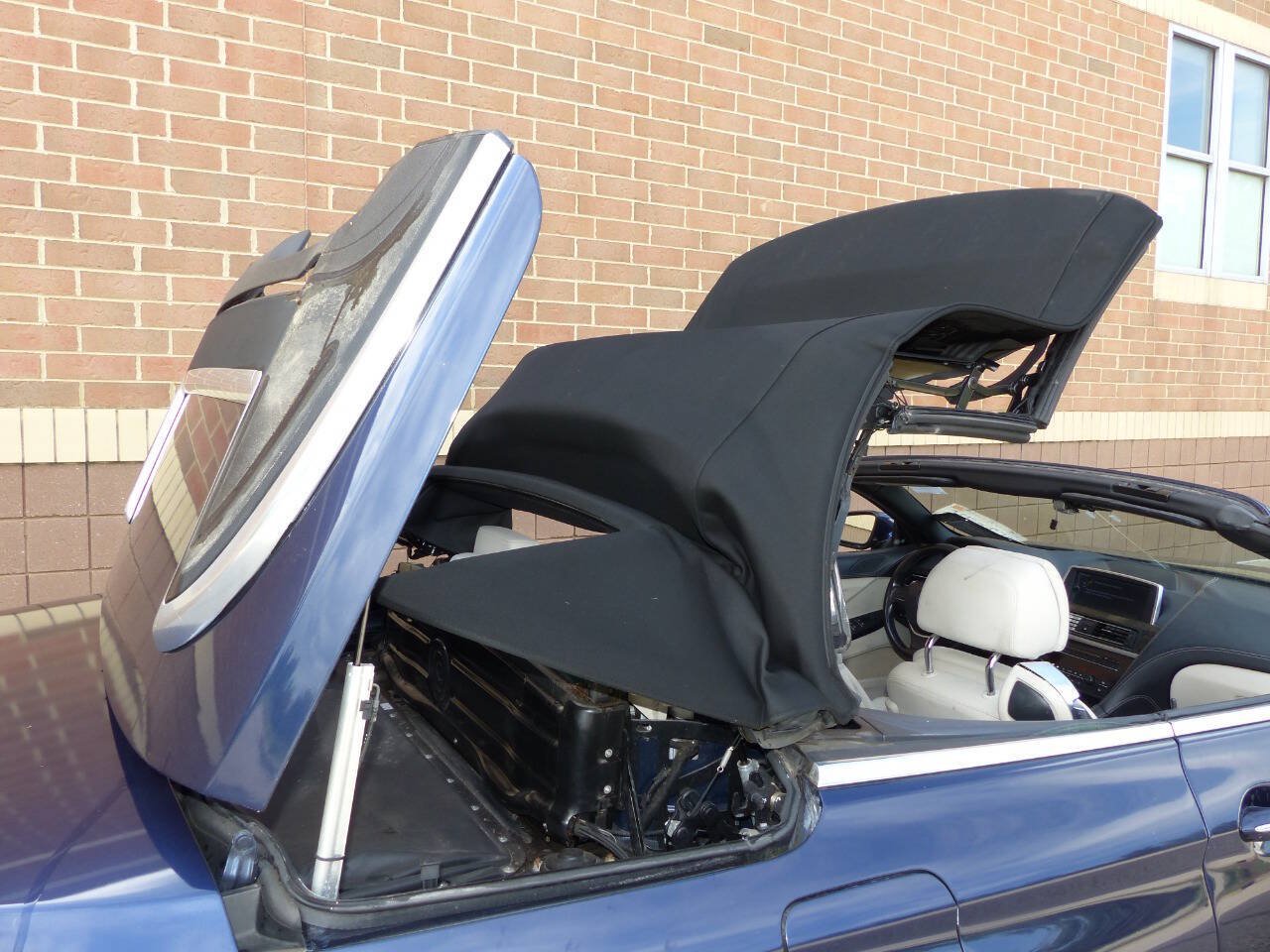 Used 2012 BMW 650i Convertible RWD image 41