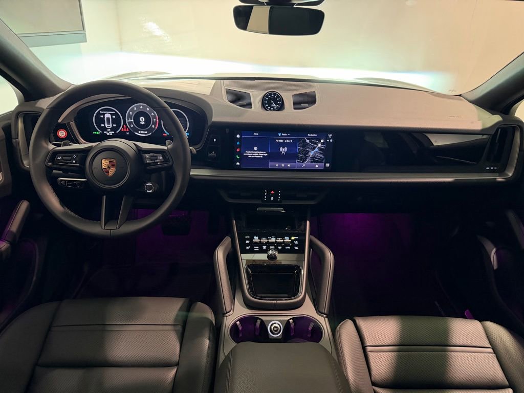 Certified 2026 Porsche Cayenne image 10