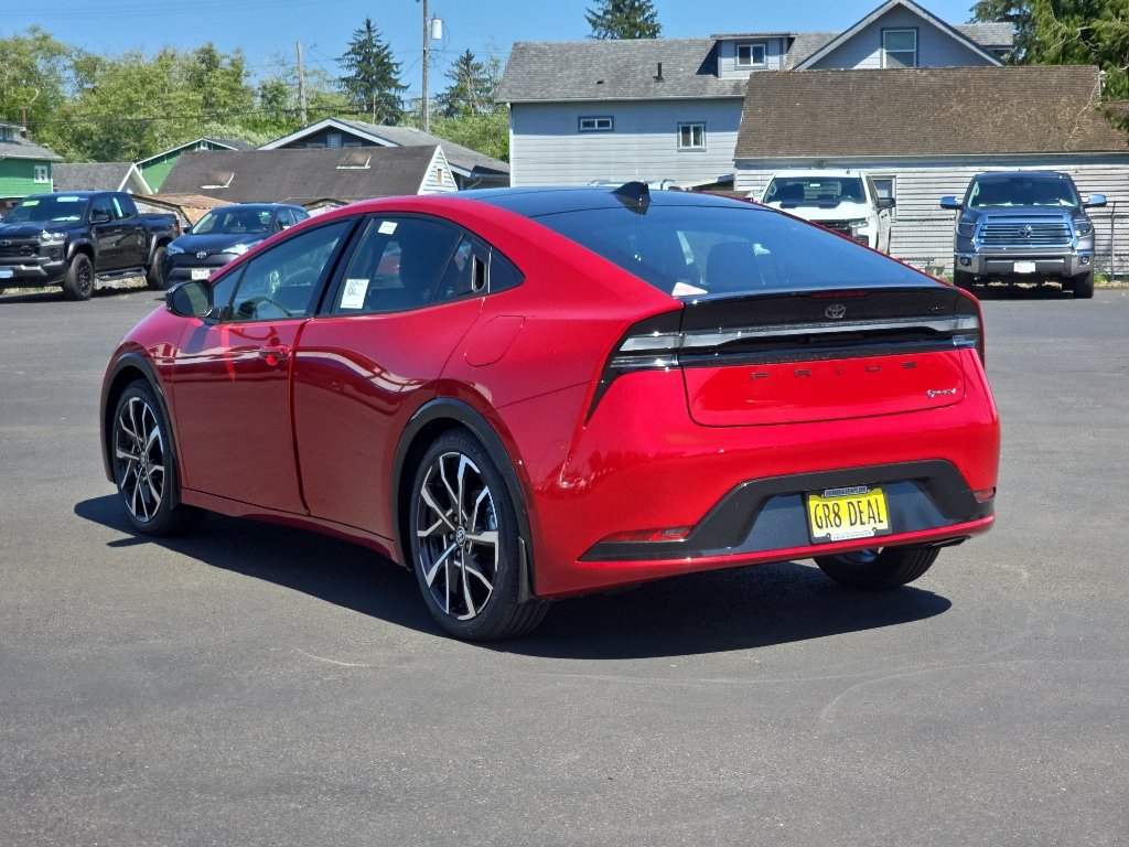 New 2026 Toyota Prius Plug-In Hybrid FWD image 5