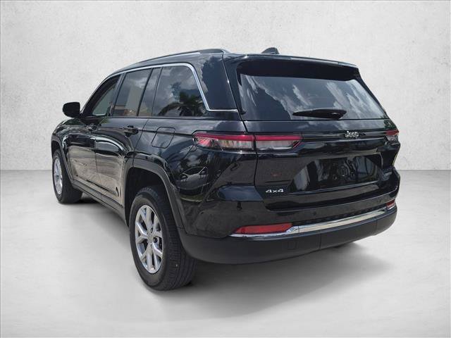 Used 2022 Jeep Grand Cherokee Limited AWD/4WD image 7