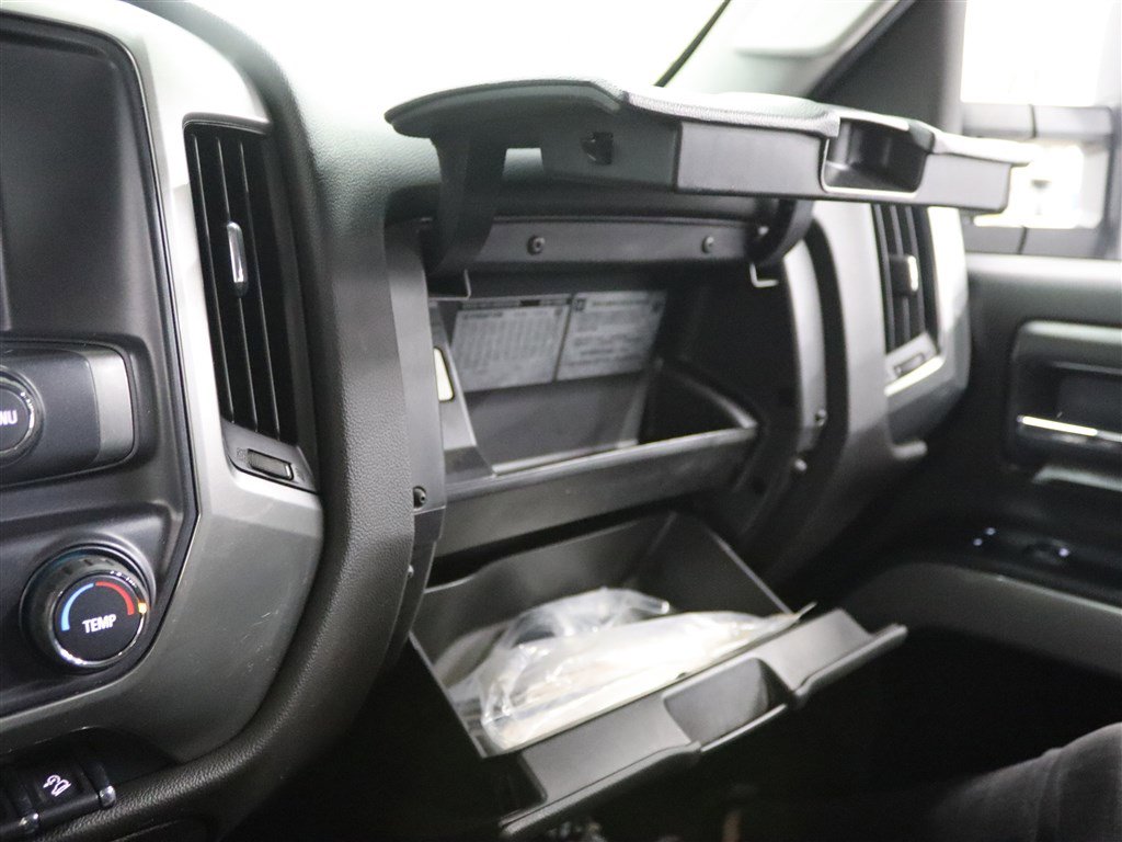 Used 2018 Chevrolet Silverado 2500 LT w/ Custom Sport Edition image 33