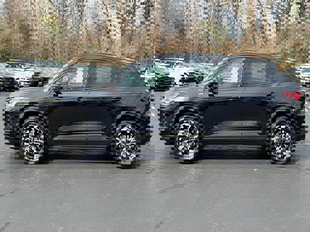 New 2025 Ford Escape ST-Line Select w/ Tech Pack #1 image 3