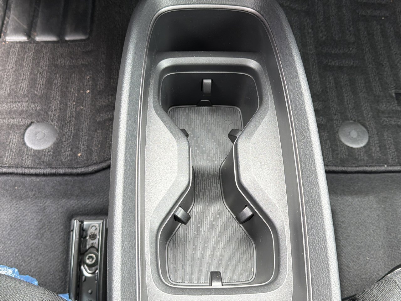 New 2026 Nissan Leaf w/ Illuminated Package FWD image 9