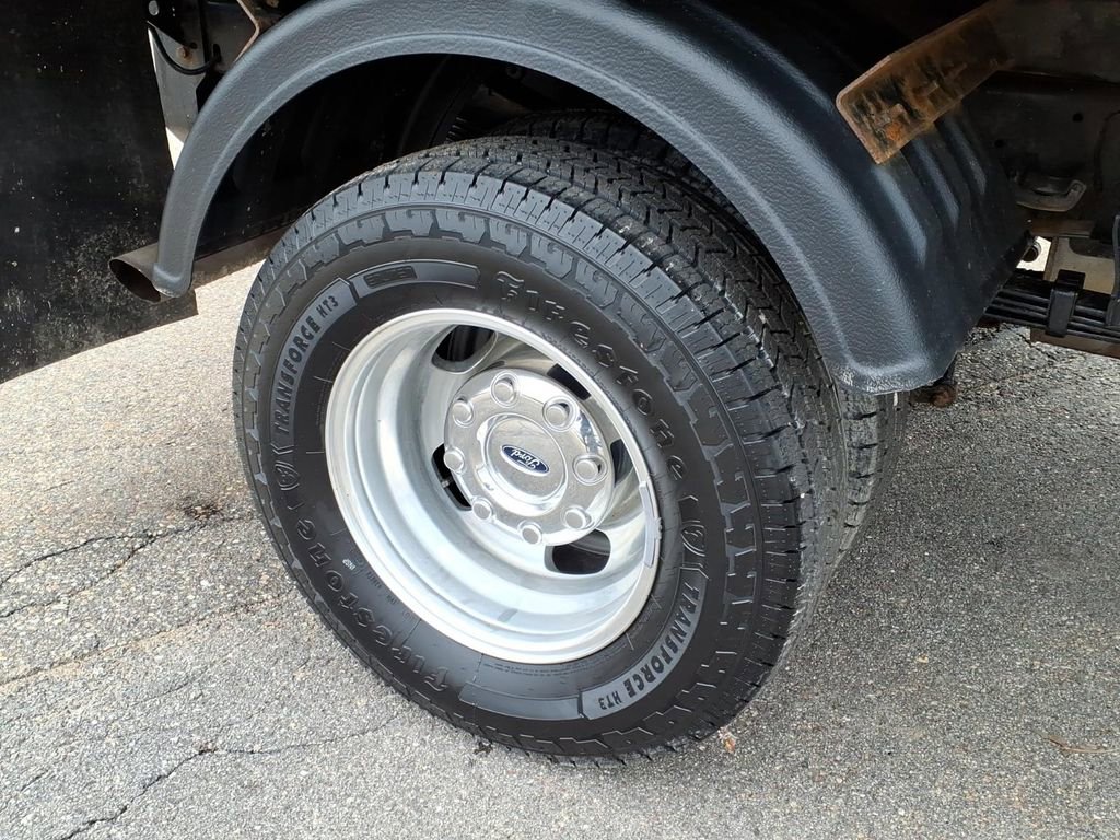 Used 2024 Ford F350 XLT w/ XLT Value Package image 12