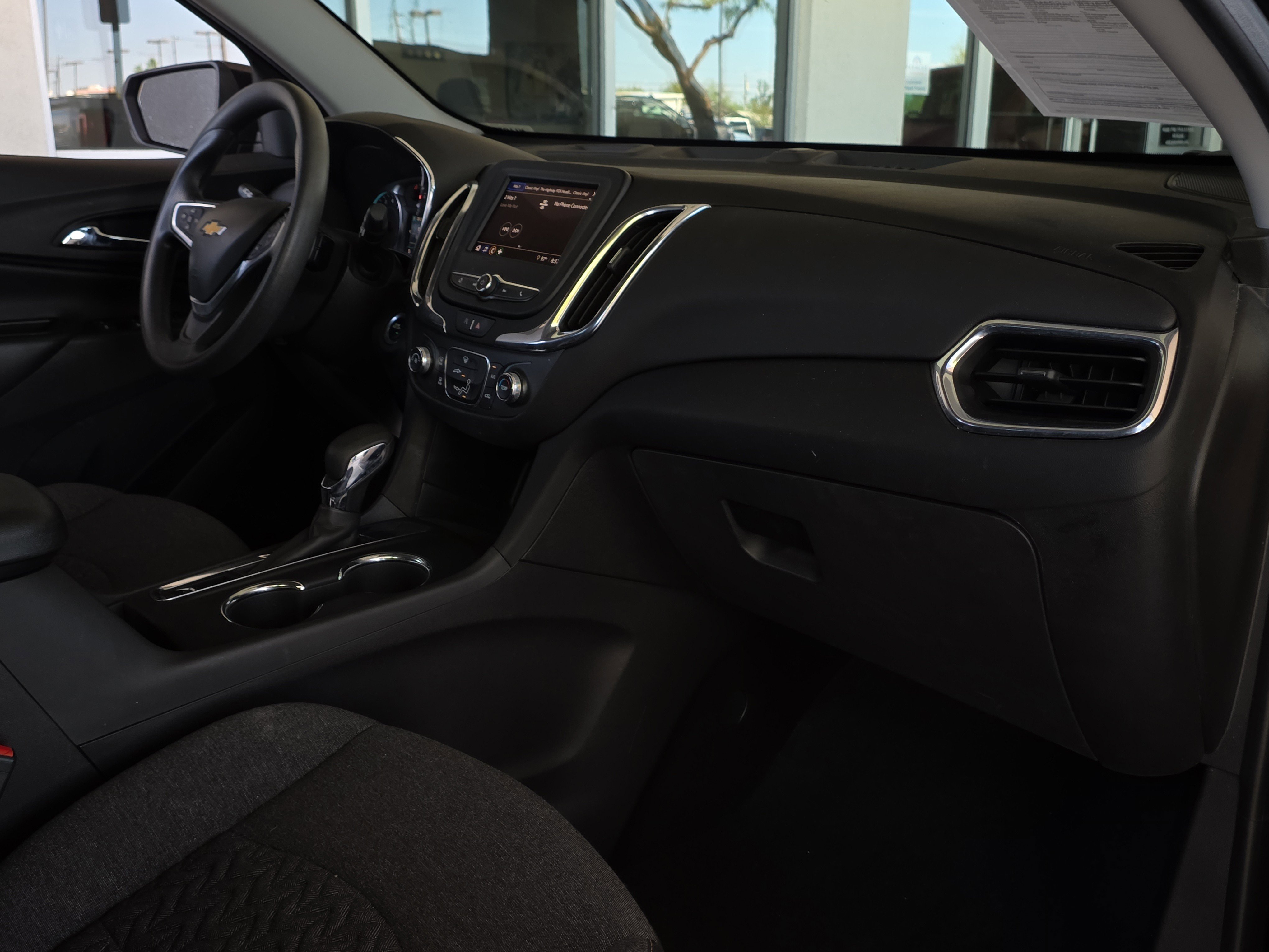 Used 2023 Chevrolet Equinox LT image 22