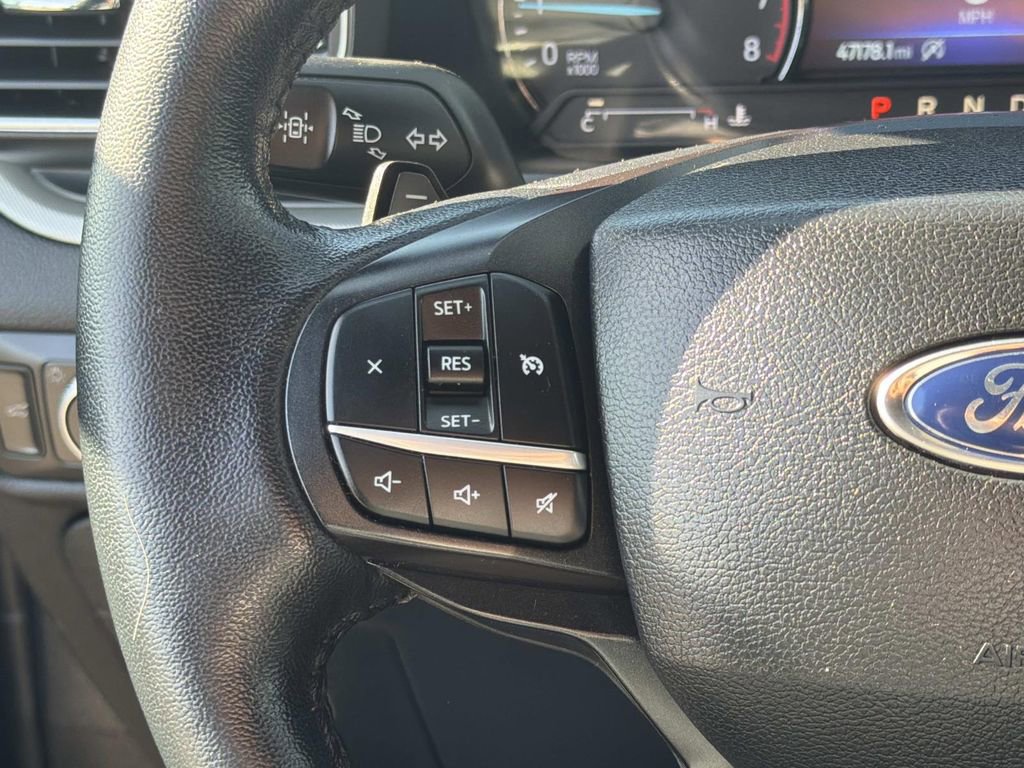 Certified 2020 Ford Explorer XLT image 10