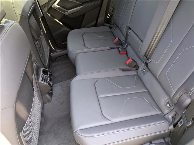 New 2025 Audi Q3 2.0T Premium image 18