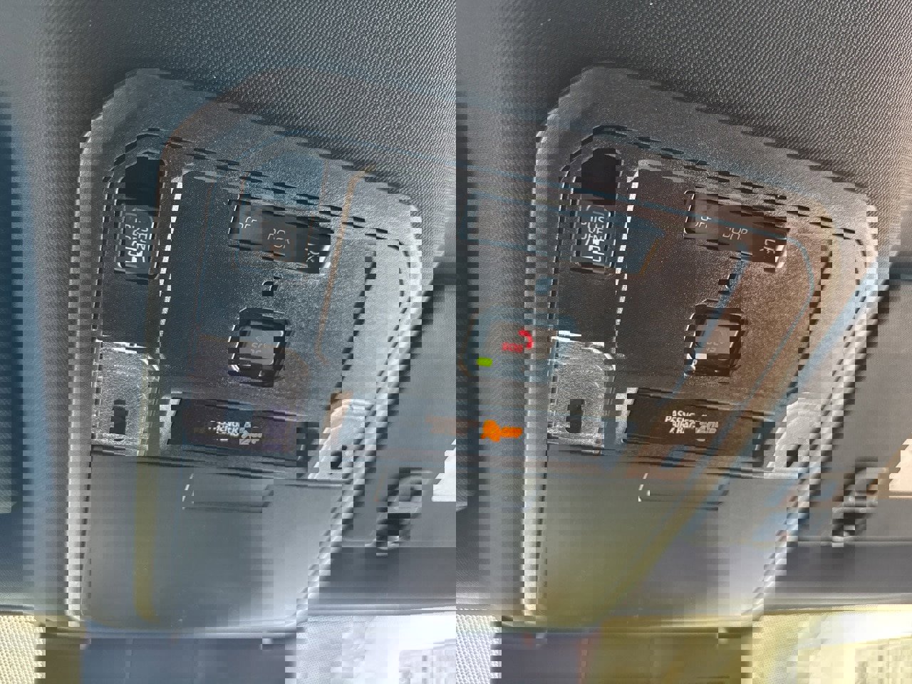 New 2025 Toyota Tacoma SR5 image 31