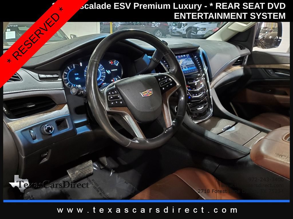 Used 2017 Cadillac Escalade ESV Premium Luxury RWD image 7