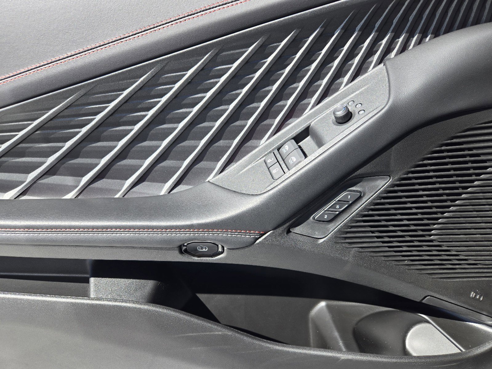 New 2024 Dodge Charger R/T w/ Plus Group image 16