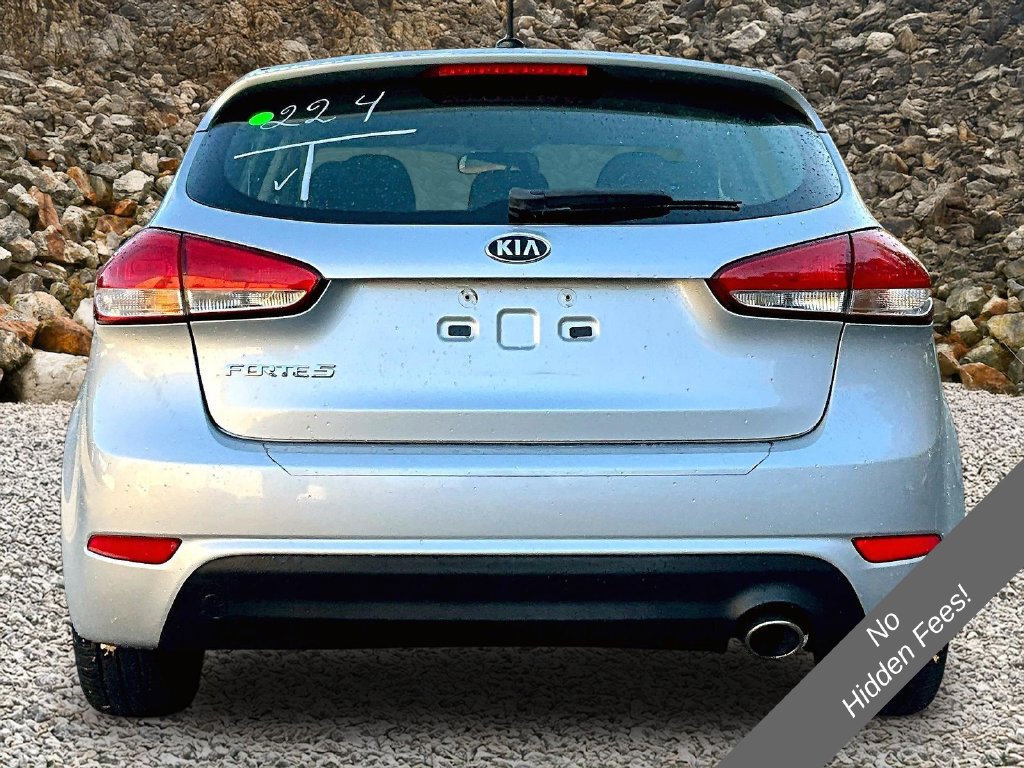 Used 2017 Kia Forte LX FWD image 4