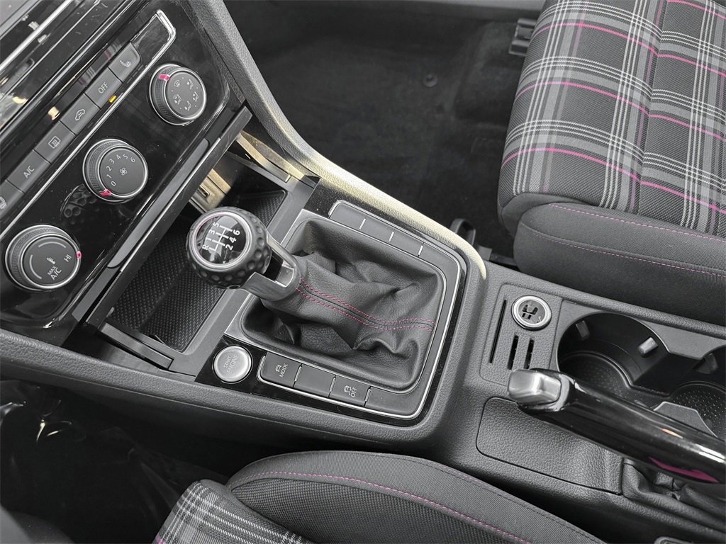 Used 2019 Volkswagen GTI Rabbit Edition image 23