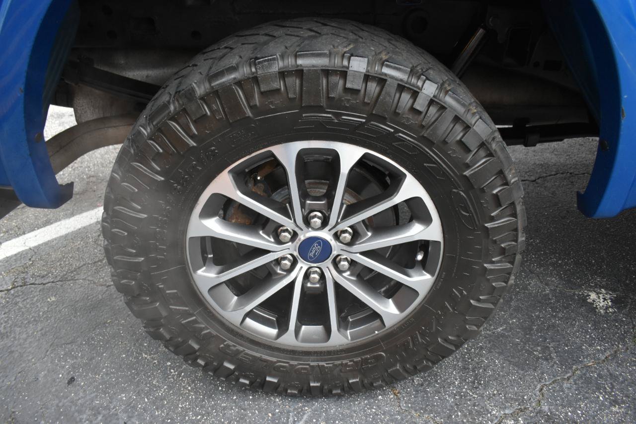 Used 2019 Ford F150 Lariat w/ Equipment Group 502A Luxury AWD/4WD image 34
