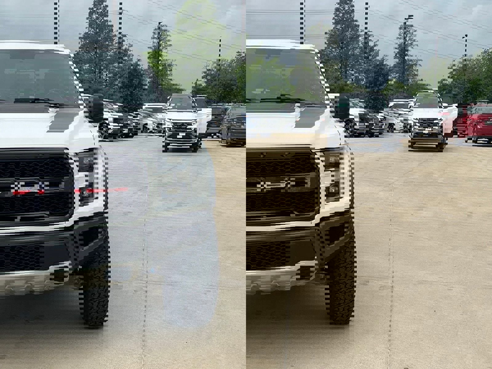 Used 2018 Ford F150 Raptor w/ Equipment Group 801A Mid image 3