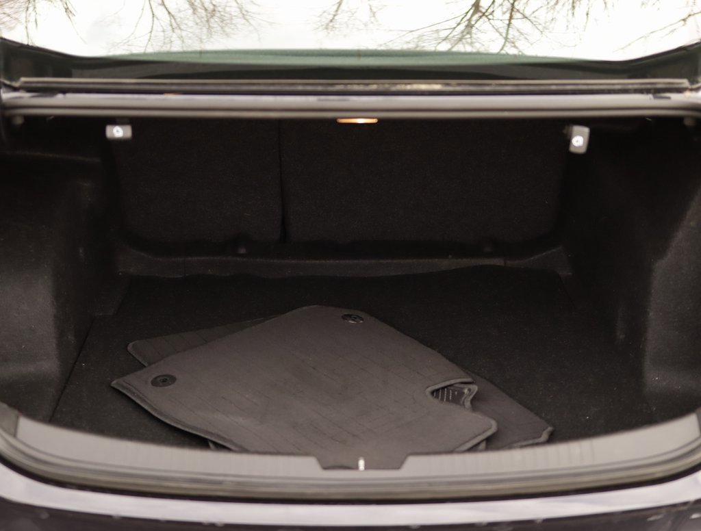 Certified 2022 Chevrolet Malibu RS image 24