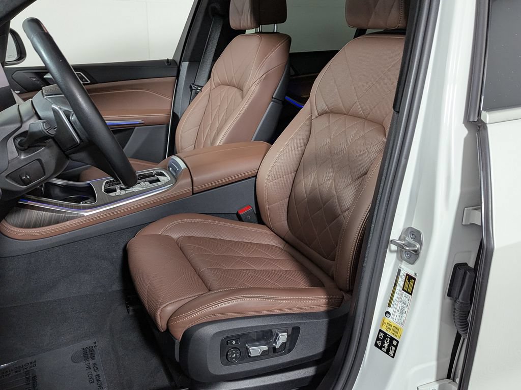 Certified 2023 BMW X7 xDrive40i w/ Premium Package AWD/4WD image 19