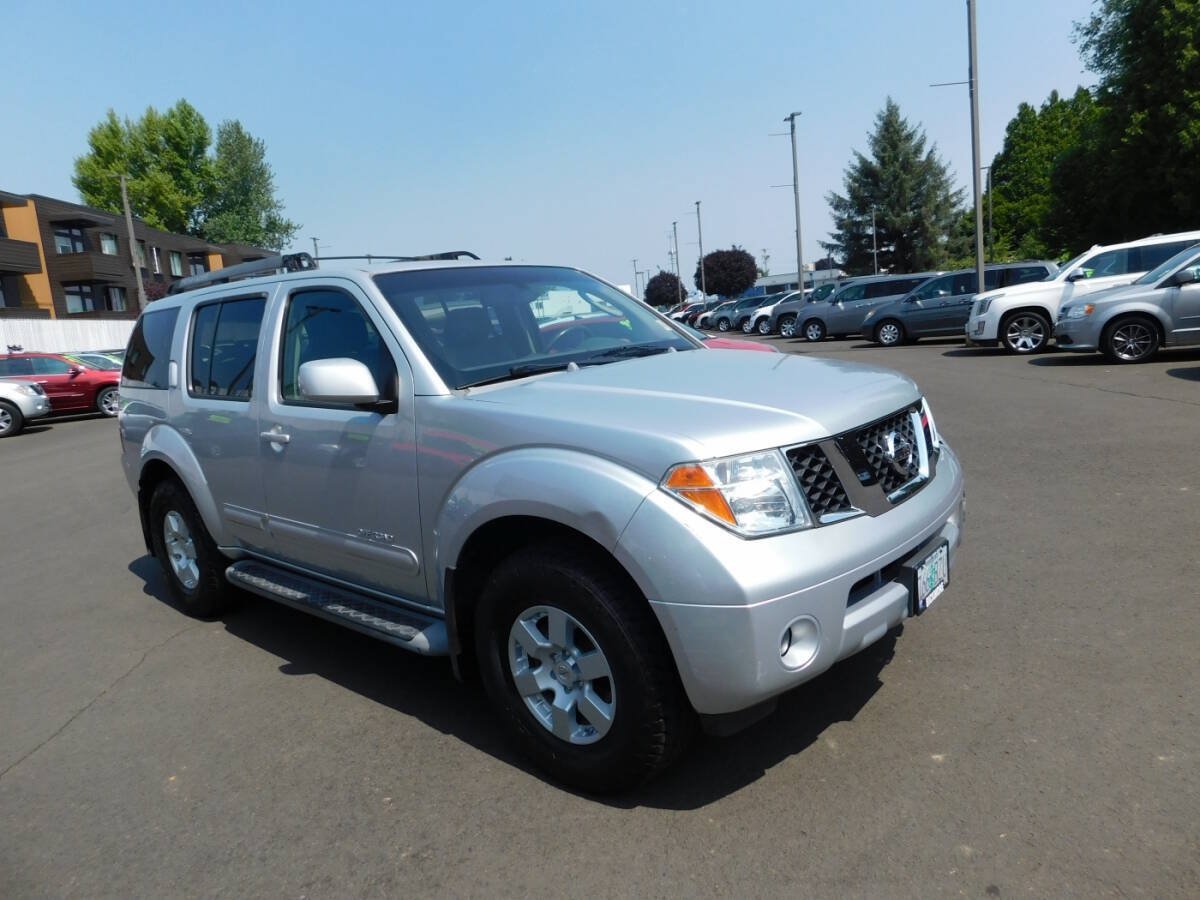 Used 2005 Nissan Pathfinder SE Off-Road w/ (P01) SE Off-Road Premium Pkg