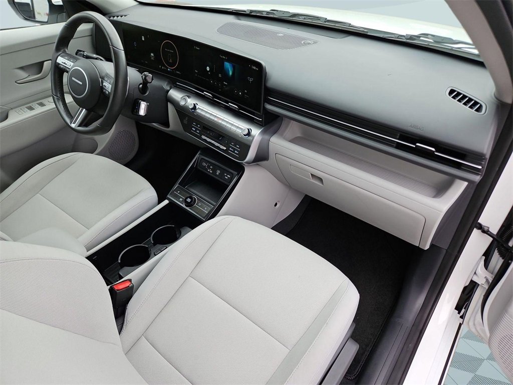 Certified 2024 Hyundai Kona SEL image 29