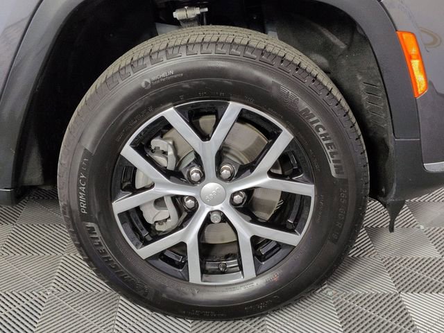 Certified 2025 Jeep Grand Cherokee L Limited image 11