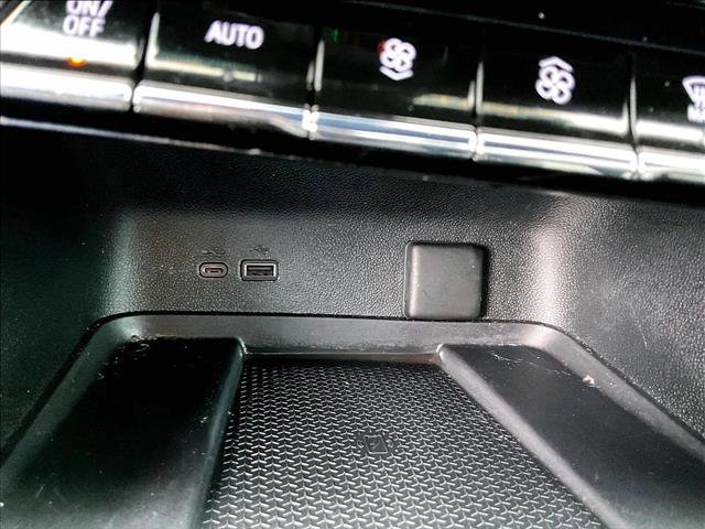 Certified 2024 Chevrolet Traverse RS image 26