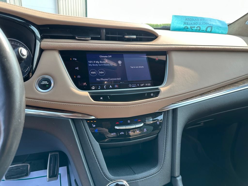 Used 2023 Cadillac XT5 Sportv w/ Platinum Package AWD/4WD image 16